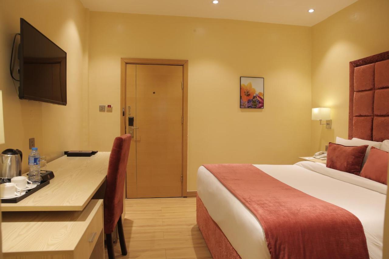 Bon Hotel Elvis Mobushipe エクステリア 写真