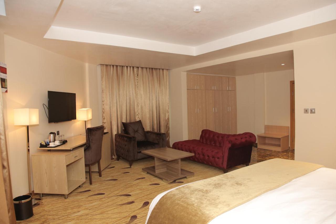 Bon Hotel Elvis Mobushipe エクステリア 写真
