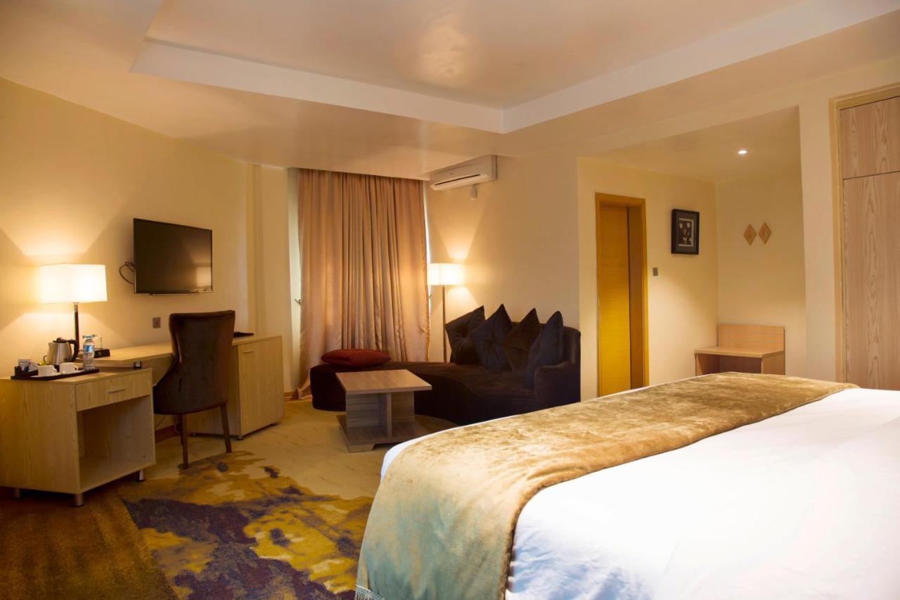 Bon Hotel Elvis Mobushipe エクステリア 写真