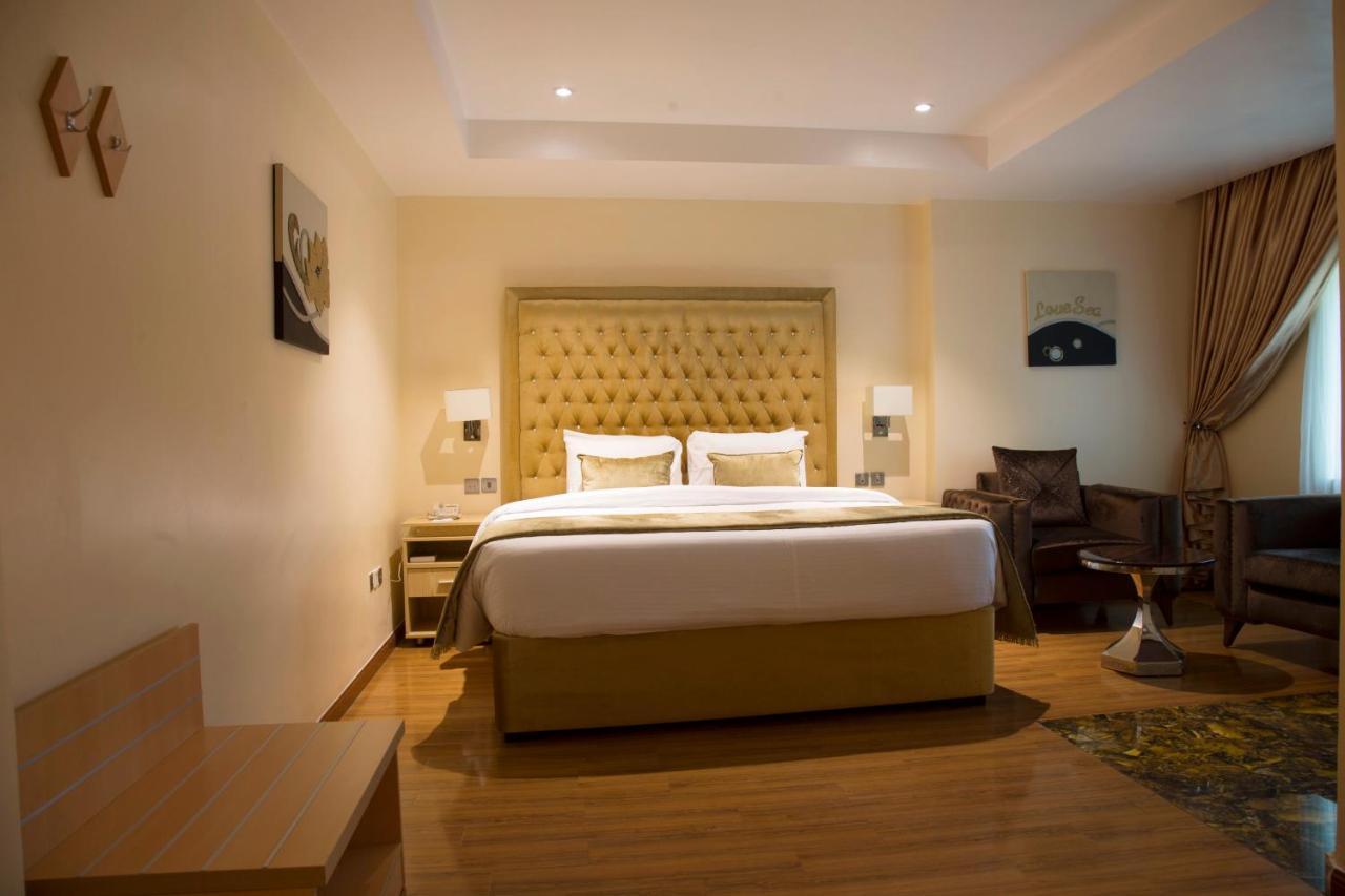Bon Hotel Elvis Mobushipe エクステリア 写真