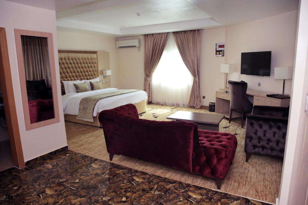 Bon Hotel Elvis Mobushipe エクステリア 写真